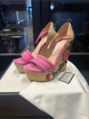 Gucci Kid Scamosciato Ophelia Espadrille Platform Wedge Sandals
